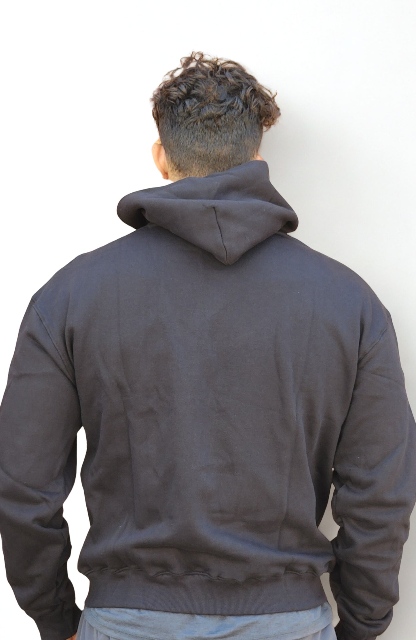 OVERSIZE ZIPPER HOODIES